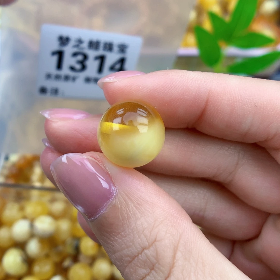 裸石琥珀未镶嵌14