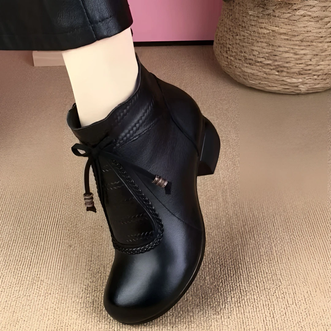 1【专柜女鞋】真皮圆头马丁女靴秋冬加绒保暖短靴粗跟厚底时尚单靴