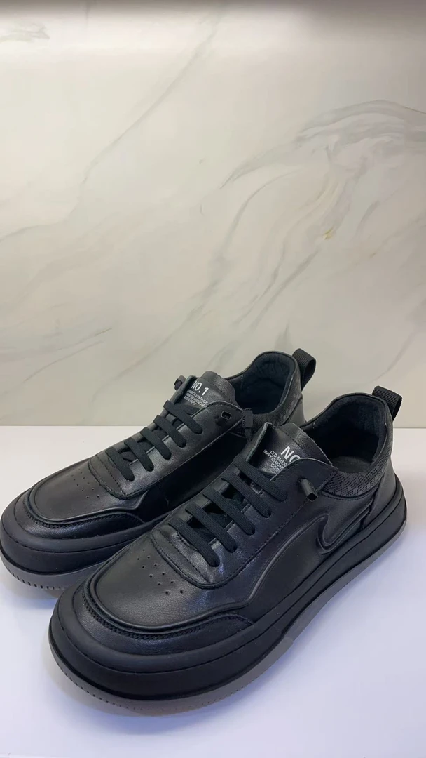 新款气质休闲百搭男士休闲鞋A/ZDD/515-1