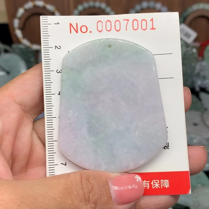 翡翠未镶嵌颈饰11
