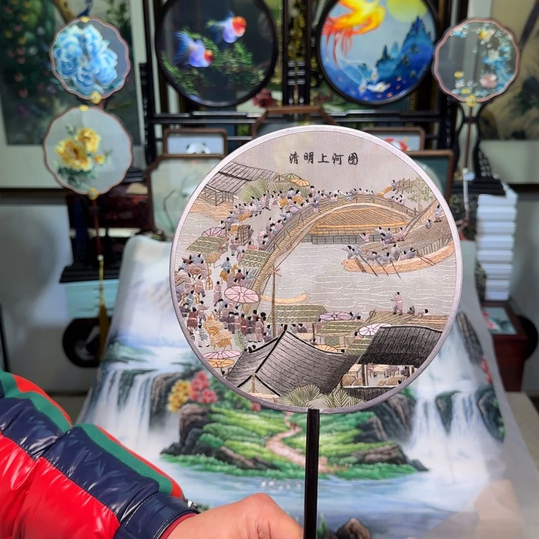 刺绣刺绣工艺精湛
