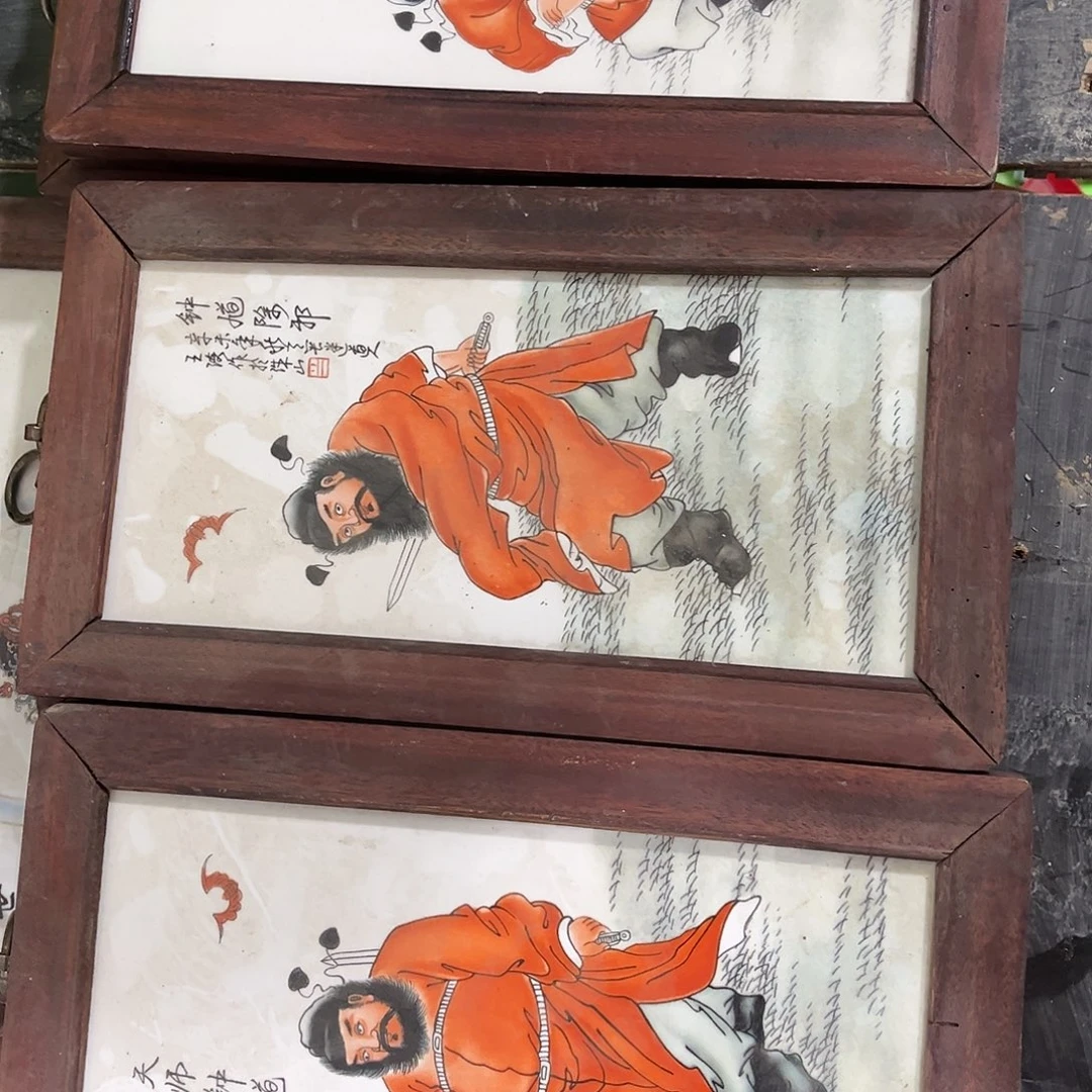 中***乡闪电购铜摆件工艺品