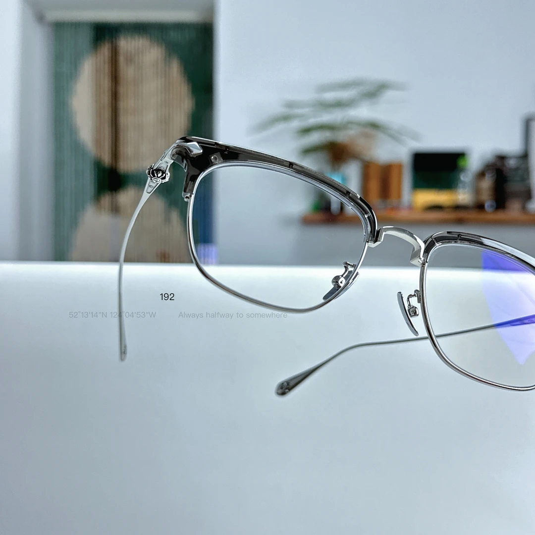 【 Clean-fit 】镜奢美学 松弛时髦精的选择 中大脸半框纯钛眼镜