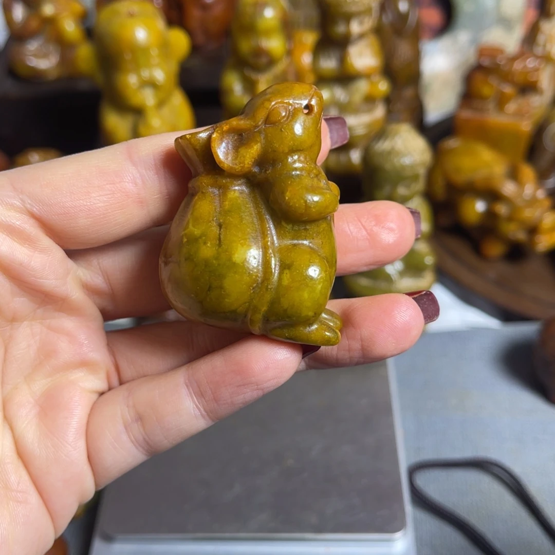 蛇纹石玉合金颈饰