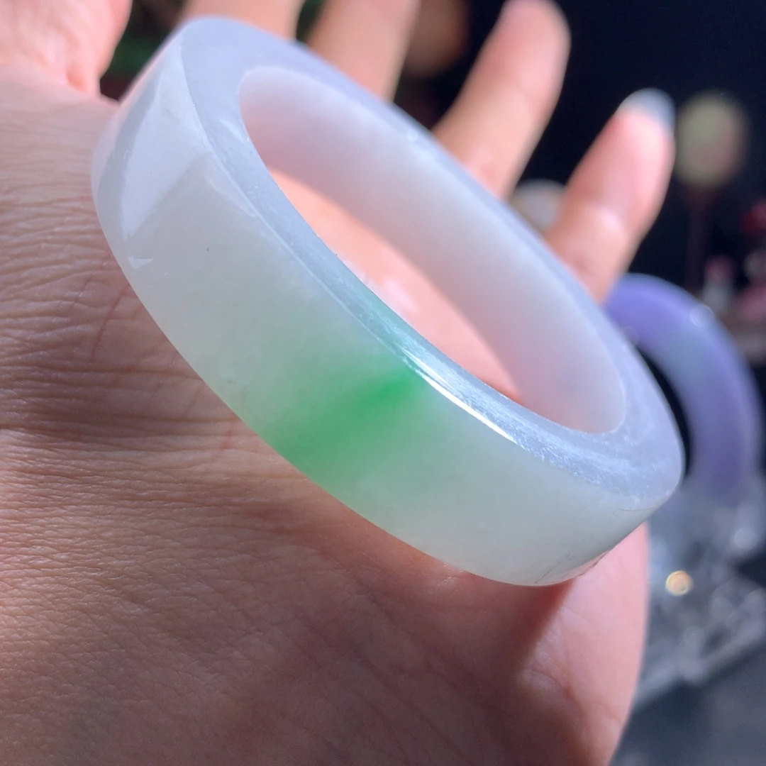 定制翡翠手镯未镶嵌