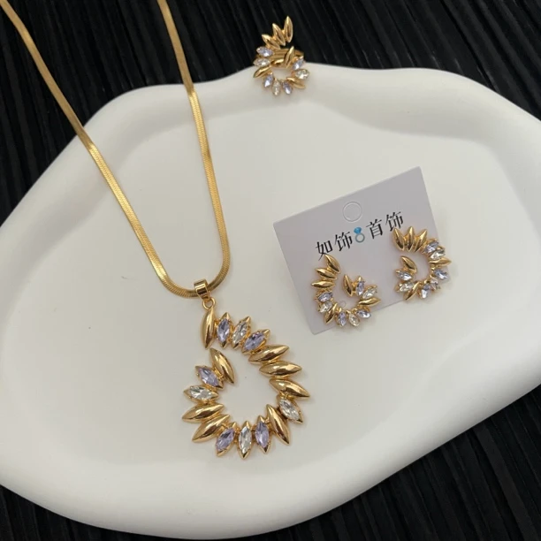 钛钢项链 如饰 新款欧美风夸张三件套时尚百搭气质