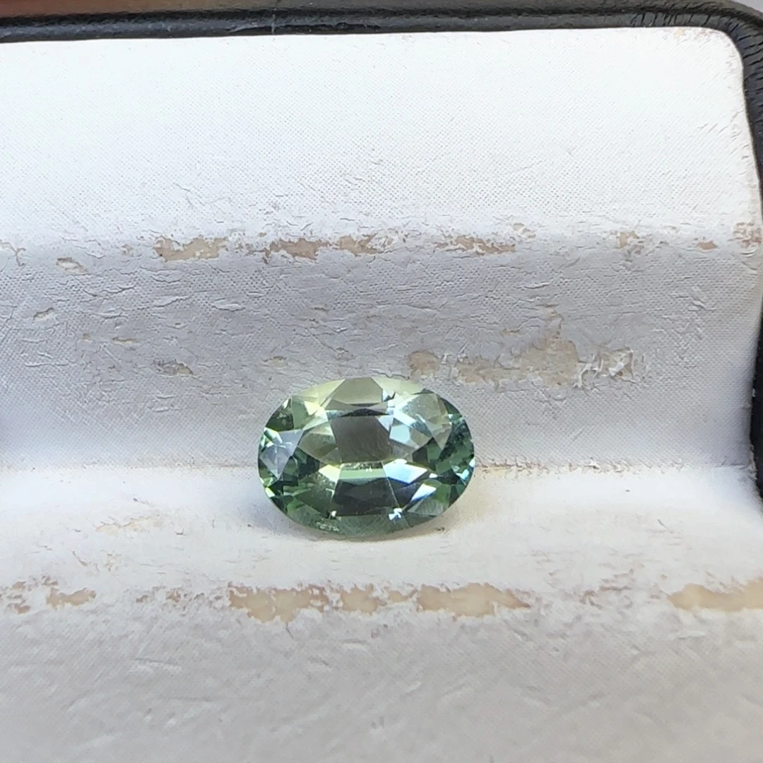 碧玺珠宝半成品未镶嵌天然1.38克拉