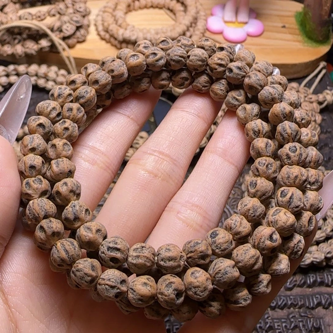 吊坠柏香籽/百香籽江**子