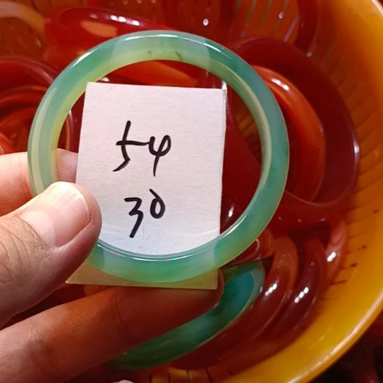 玛瑙/玉髓未镶嵌手镯
