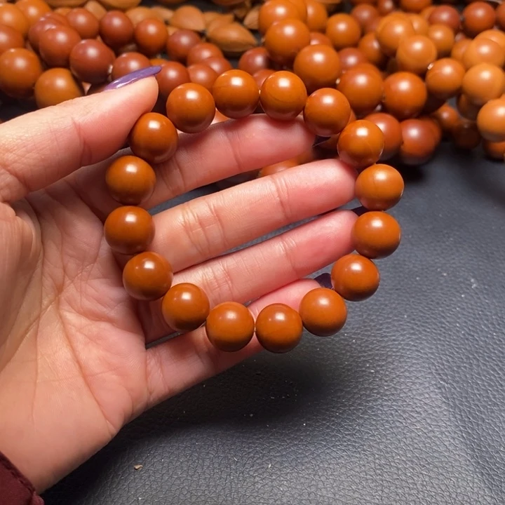 橄榄核吊坠1.3尺寸铁核光珠全品