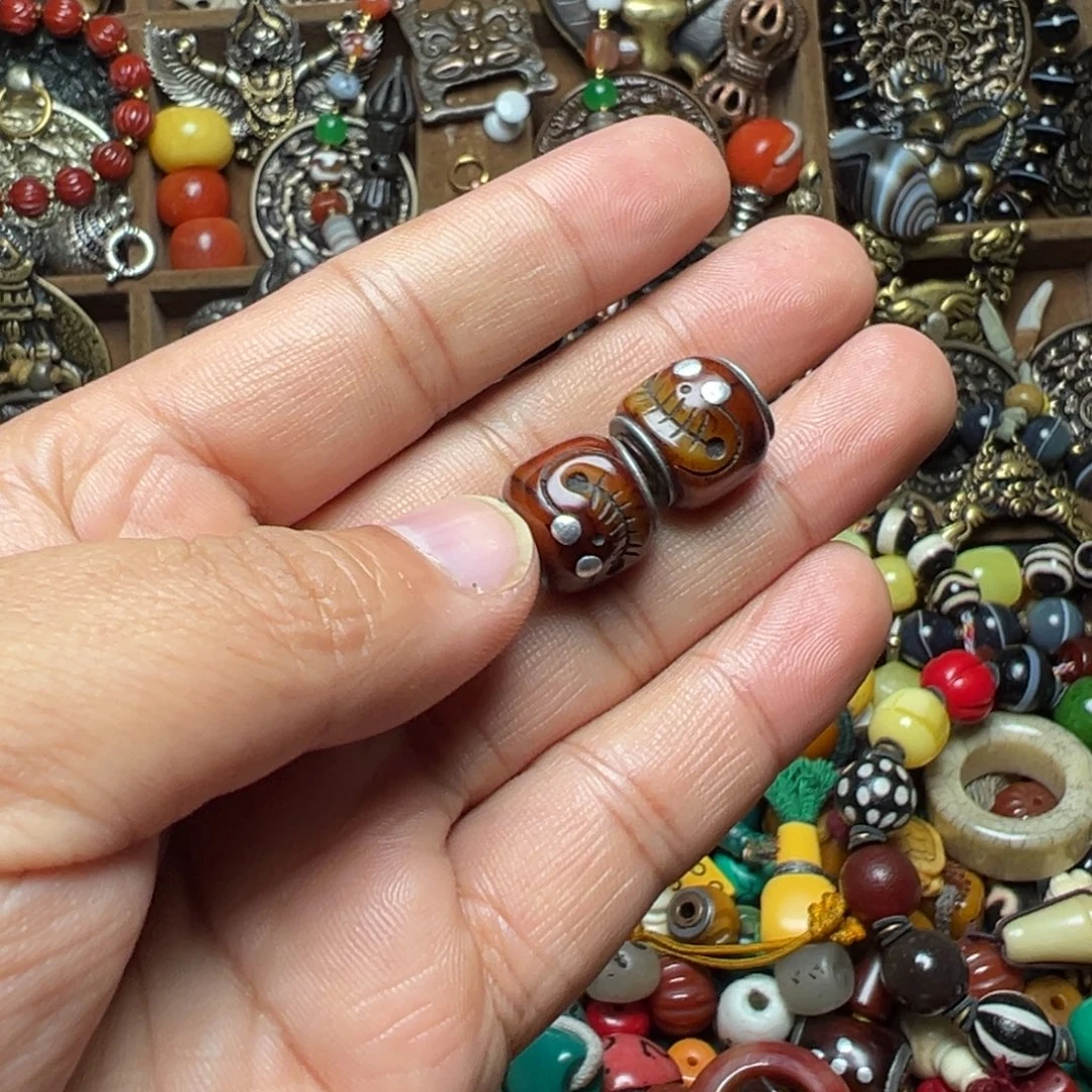 芃***·两颗珠子尺寸14配饰