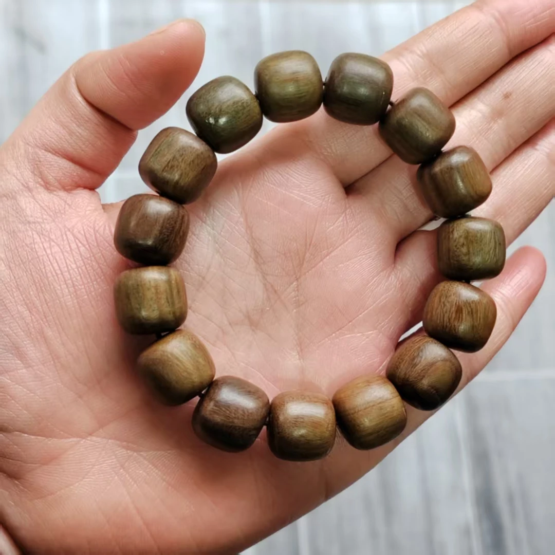 绿檀老型珠卡15维腊木单圈手串 259（无礼盒）