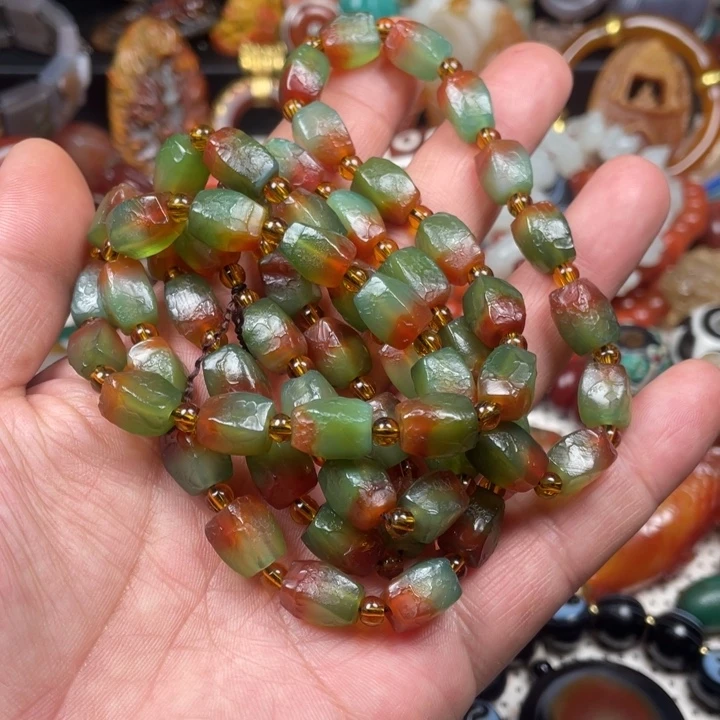 玛瑙/玉髓未镶嵌颈饰