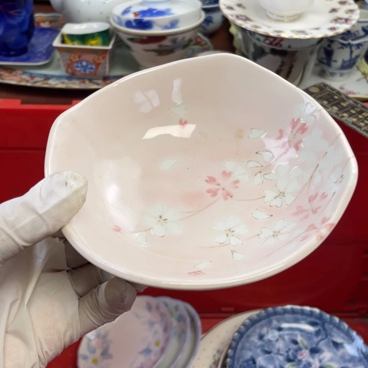 陶他家瓷器真美…开播了