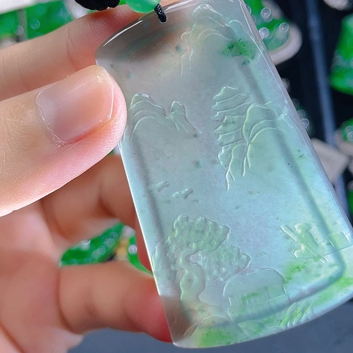 翡翠未镶嵌颈饰09