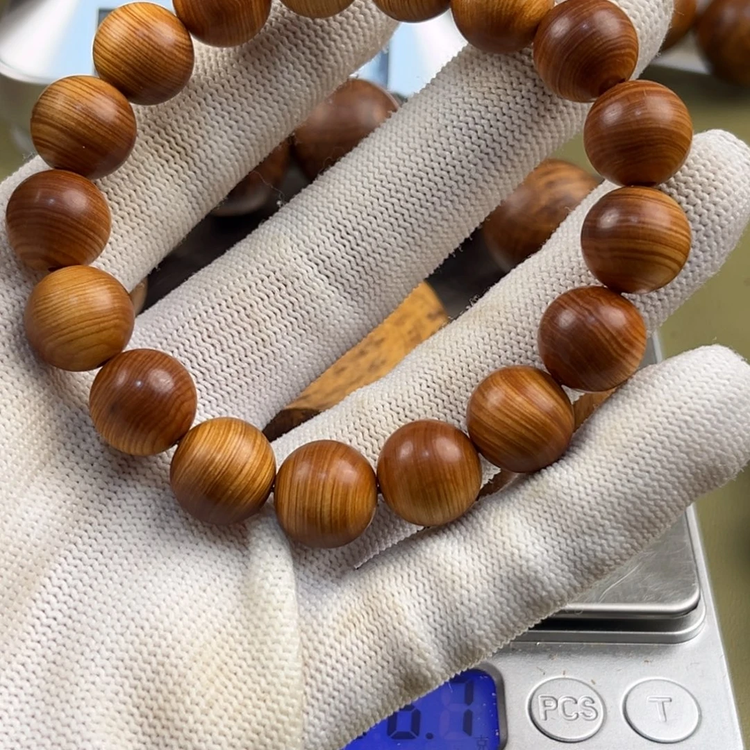 兰***草无事牌柏木1.2红油