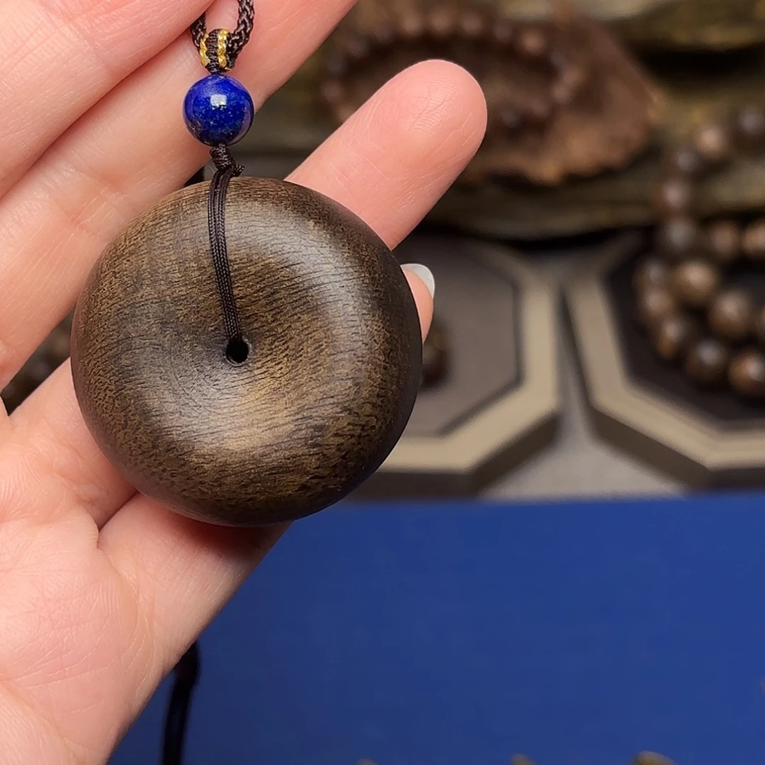 吊坠沉香越南芽庄紫棋吊坠