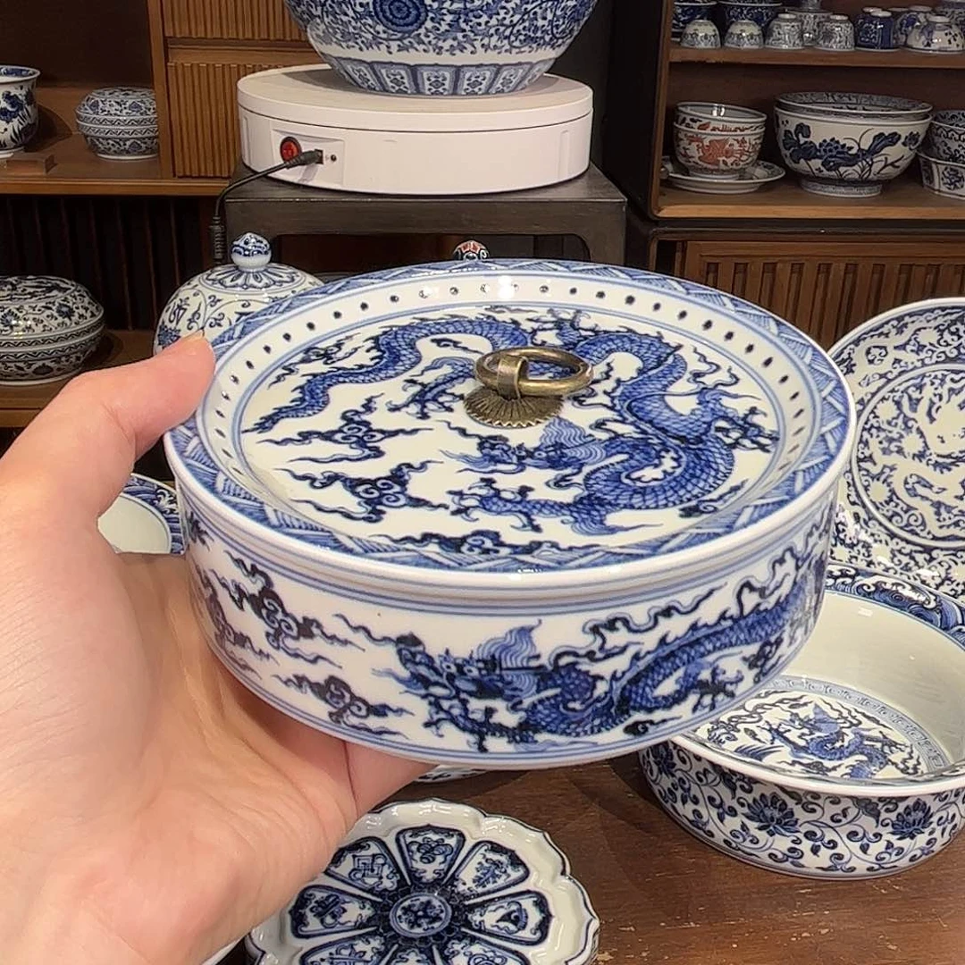 瓷片三龙小茶饼罐手绘