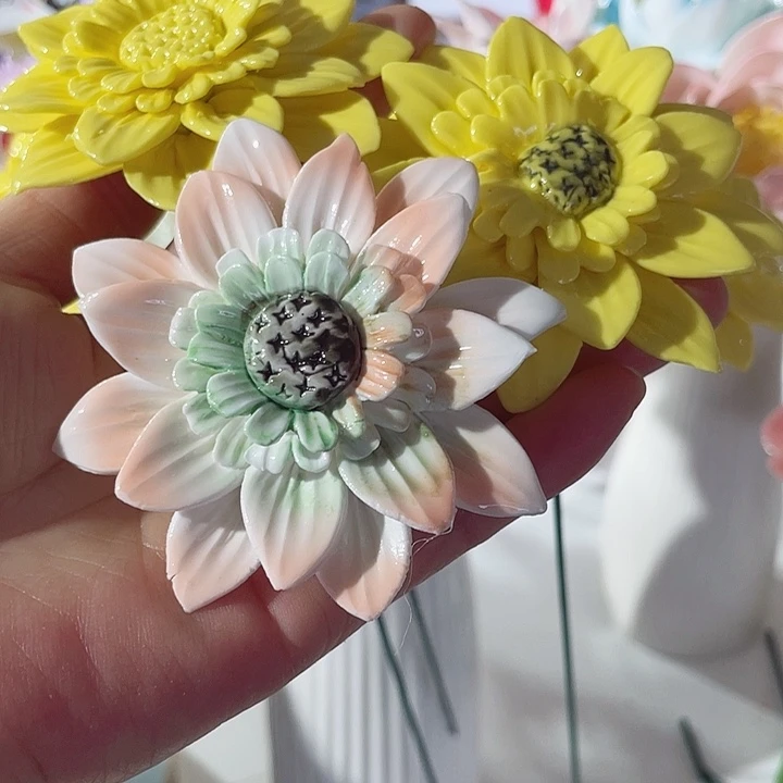 摆件陶德化工厂陶瓷手工捏花