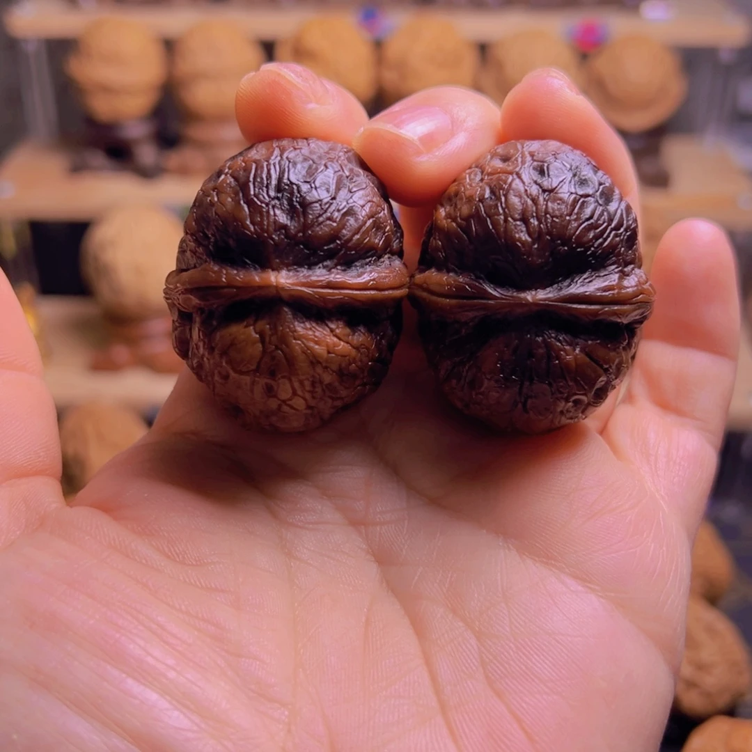 文玩核桃吊坠20w七彩祥云41尺