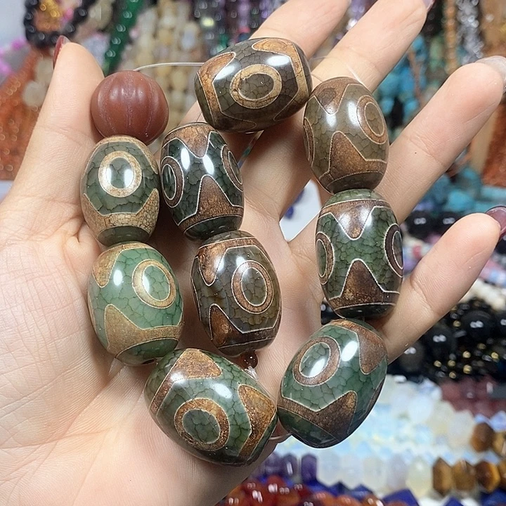 未镶嵌玛瑙/玉髓珠宝半成品玛瑙三眼天珠卡20*28mm10颗
