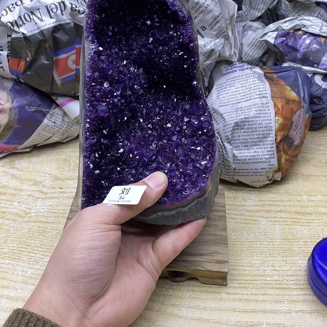未镶嵌珠宝半成品水晶