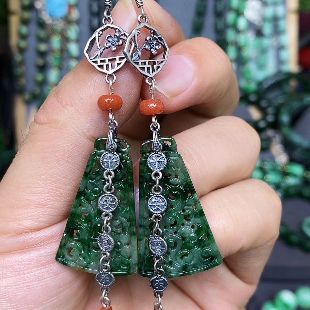 银S925镶嵌翡翠耳饰漂亮美眉