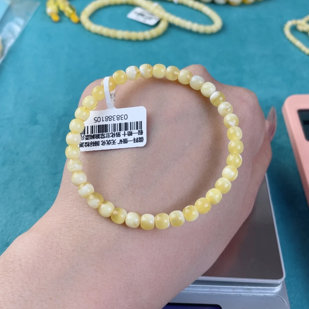 蜜蜡裸石未镶嵌蜜蜡56