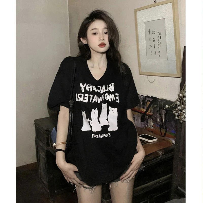 黑色猫咪印花V领短袖T恤女2025夏季新款欧货遮臀宽松显瘦百搭上衣