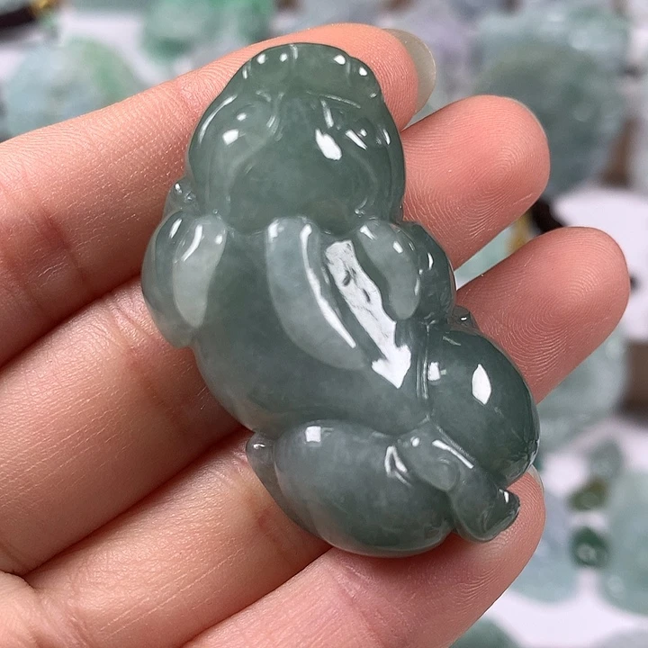 翡翠未镶嵌颈饰貔貅福利
