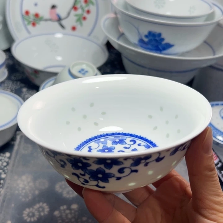 青花玲珑5寸紫荆花饭碗无边