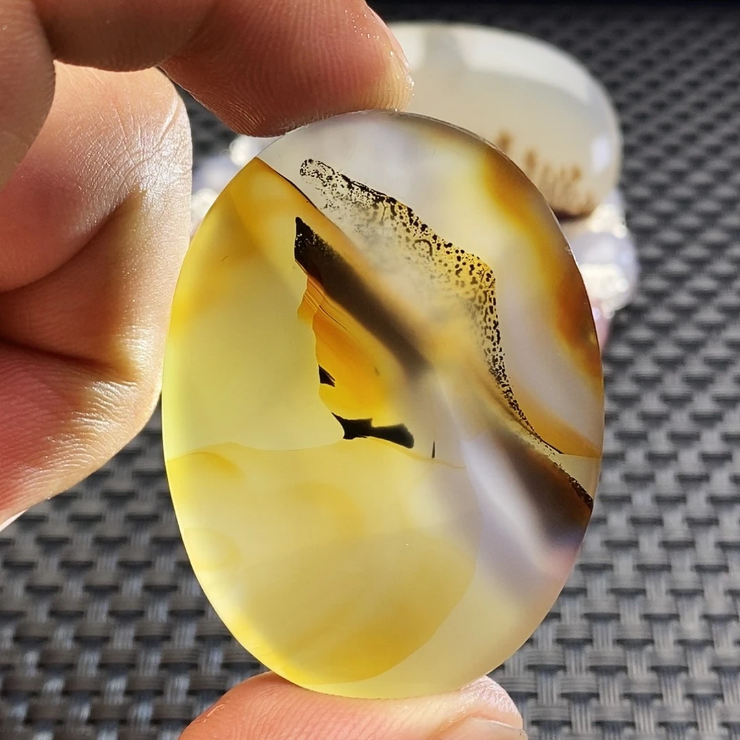 玛瑙/玉髓未镶嵌吊坠(不含链)104