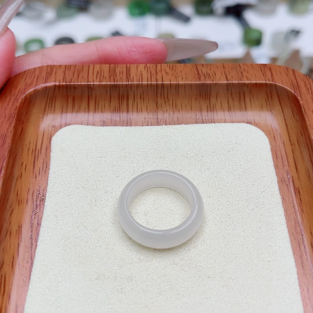 和田玉戒指未镶嵌13号