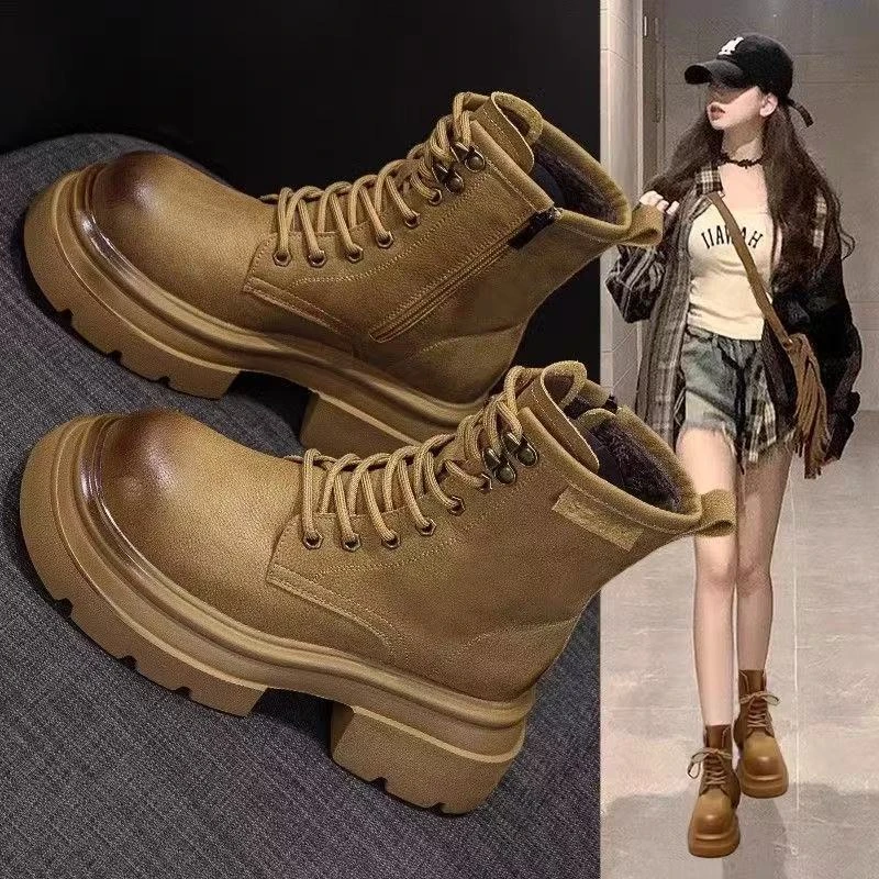 欧洲站高级感厚底马丁靴2025秋冬新款英伦风软底系带复古机车短靴