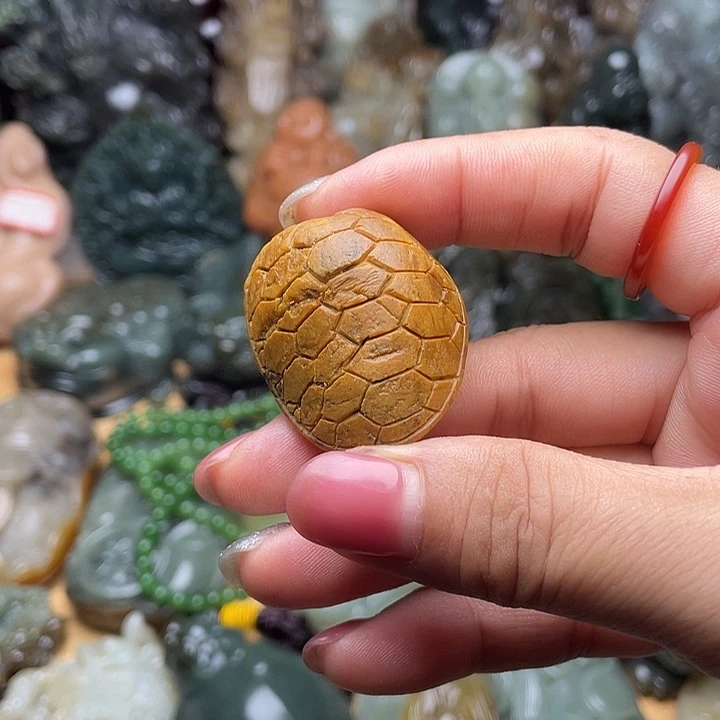 未镶嵌和田玉挂件