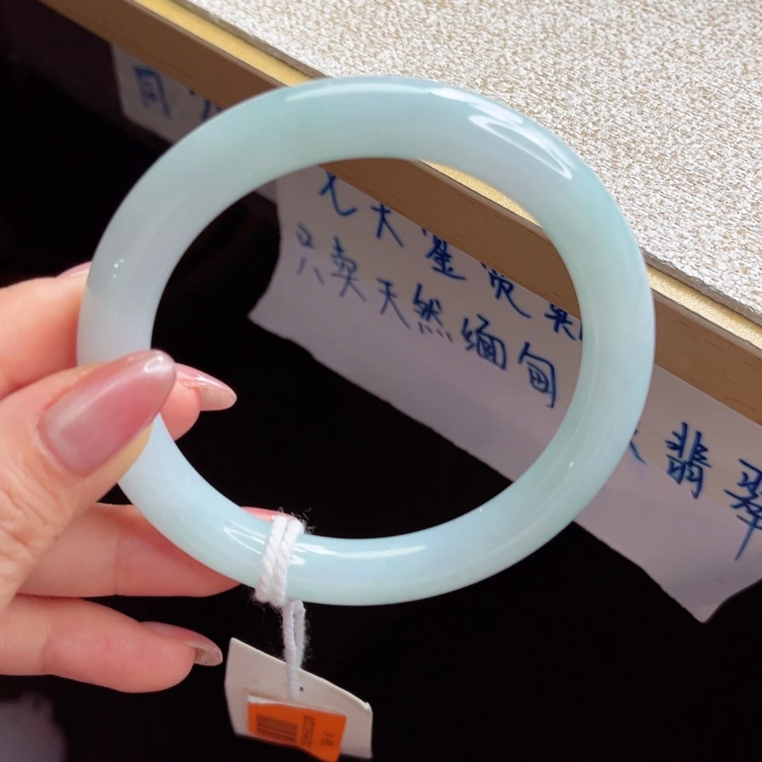 翡翠未镶嵌手镯手镯