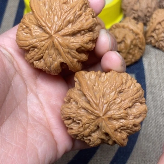 吊坠文玩核桃大粗筋
