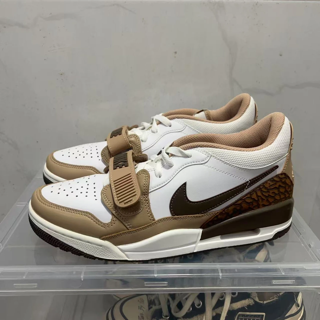 Nike AJ313 白粽42码休闲鞋