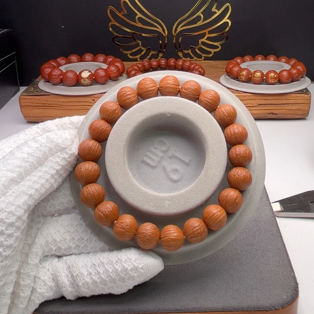 猴头核桃吊坠精品旗舰凤羽