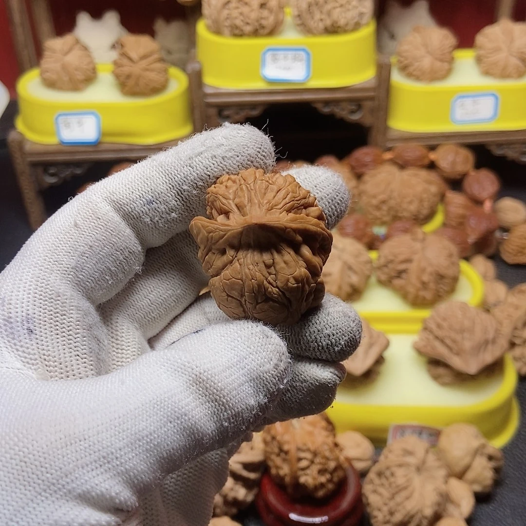 阿***瀚吊坠文玩核桃官帽蛇