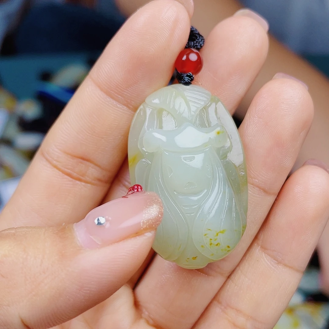 颈饰未镶嵌和田玉