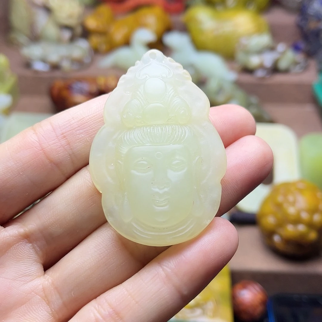 白玉菩提吊坠10。。