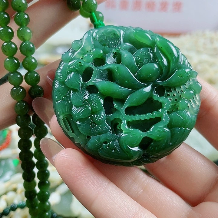 未镶嵌和田玉挂件