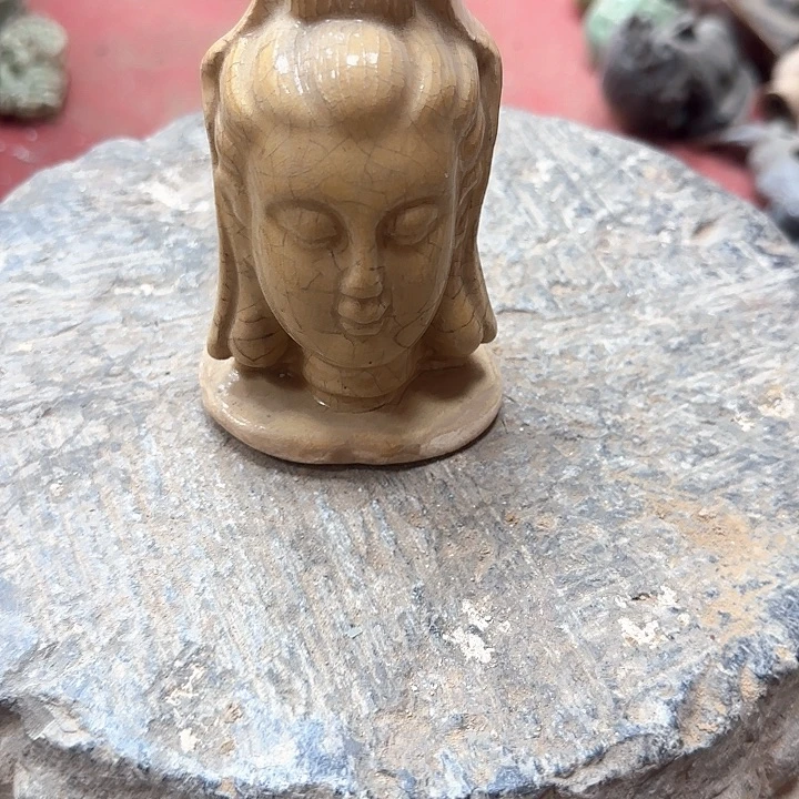 手工艺品琉璃刚上线，喜欢什么？打的在公屏上