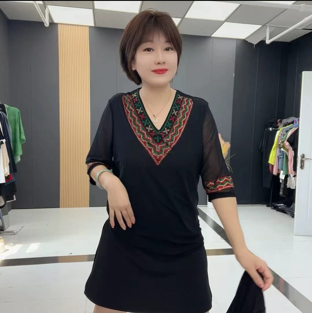 早秋新款V领修身显瘦大码半袖衫GLY-2756