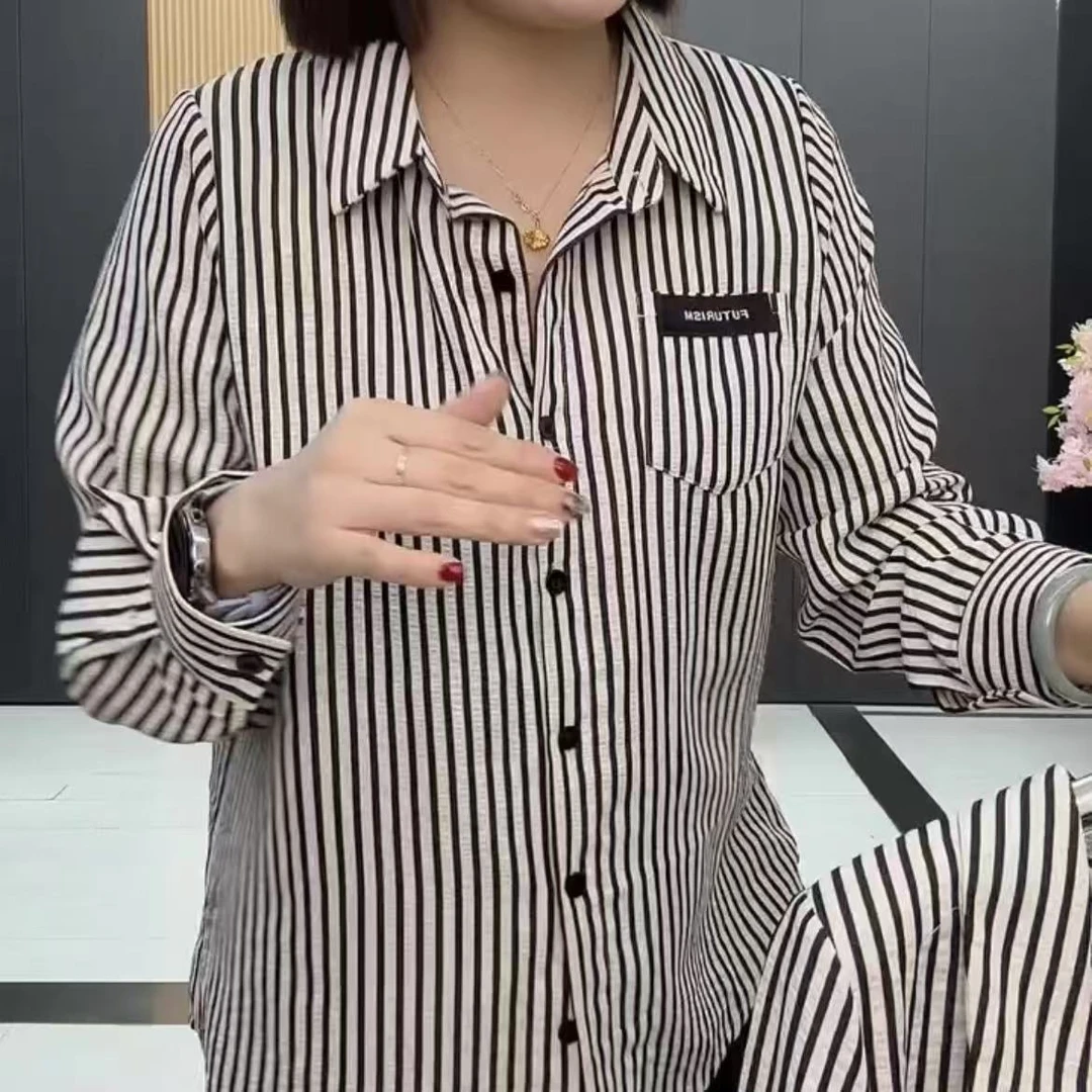 影9336春款时尚洋气减龄翻领百搭显瘦衬衫