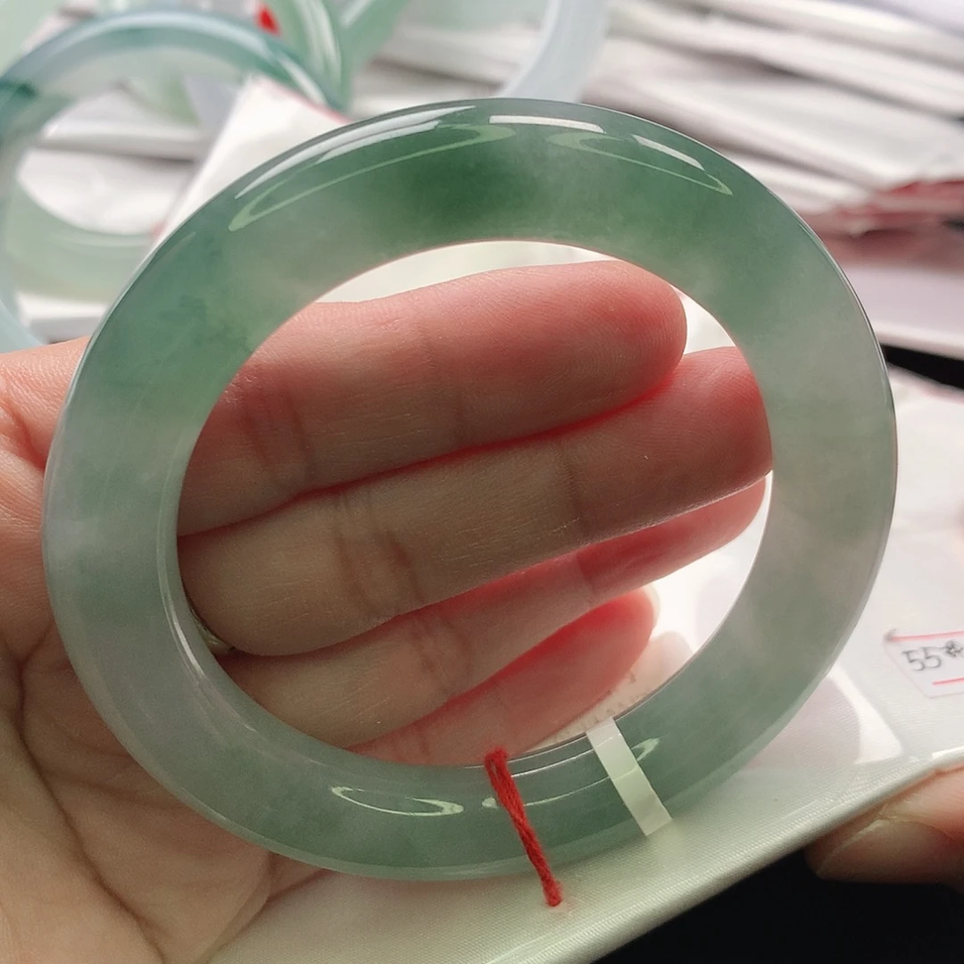 翡翠未镶嵌手镯缅甸54.55