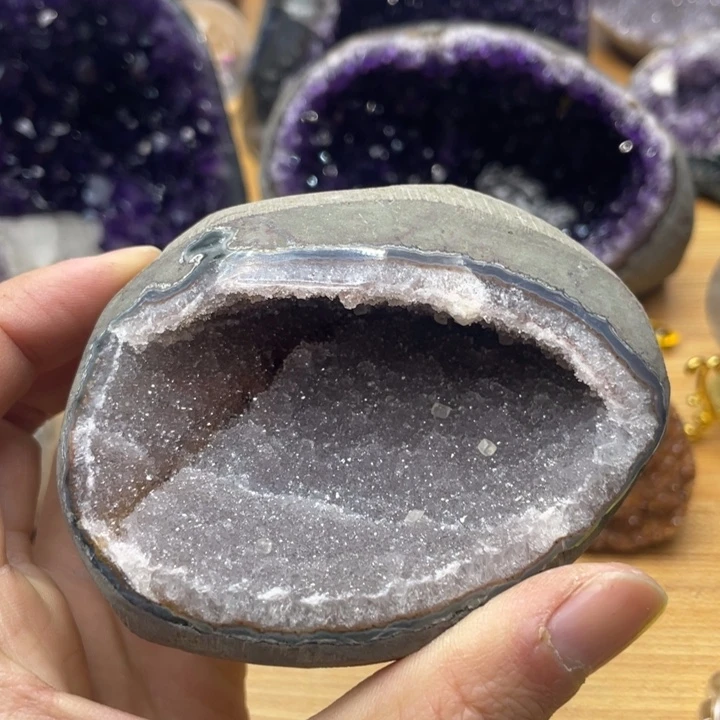 紫晶恐龙蛋未镶嵌