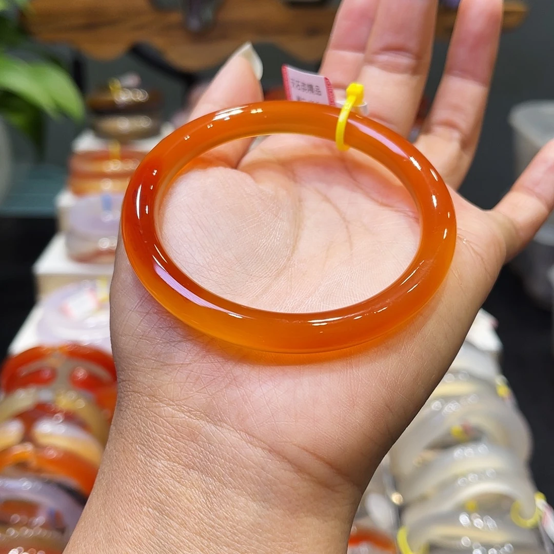 玛瑙/玉髓未镶嵌手镯