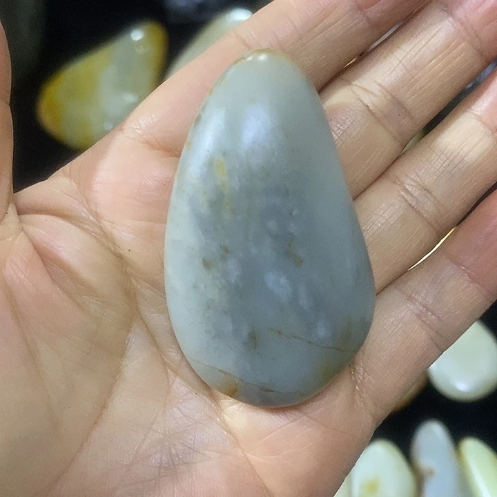 未镶嵌和田玉（糖玉）挂件